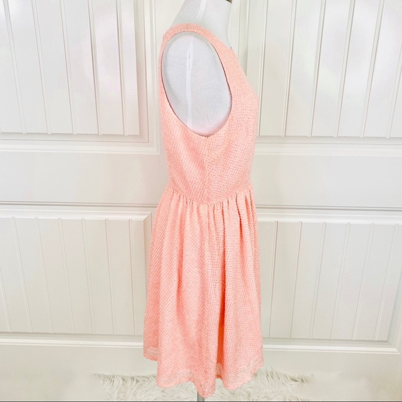 BB Dakota Peach Sleeveless Fit and Flare Dress 10 - Picture 3 of 6